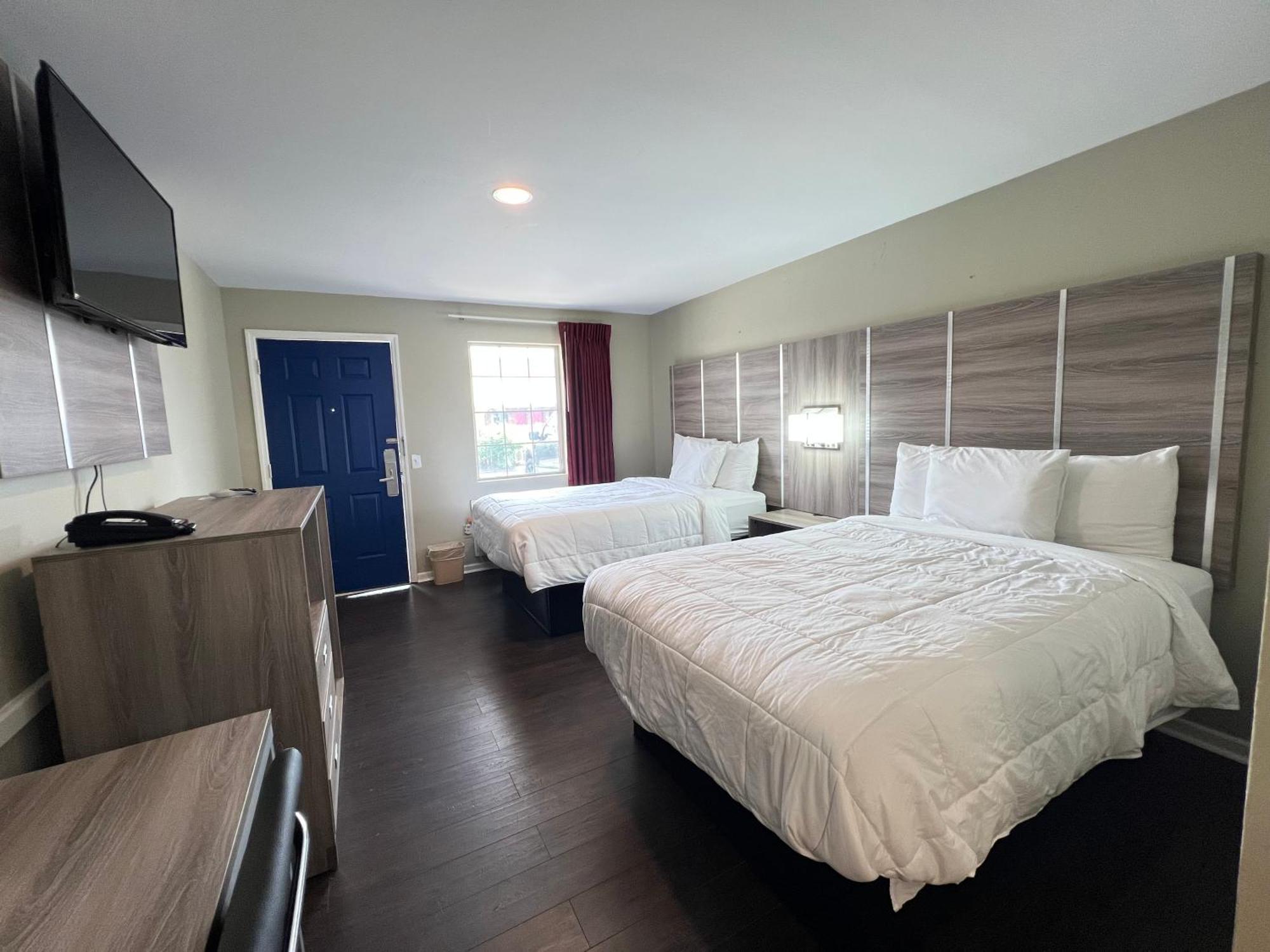Travelodge By Wyndham סנטי מראה חיצוני תמונה