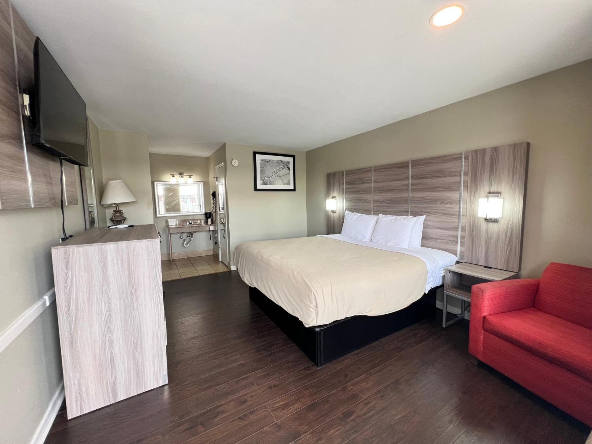 Travelodge By Wyndham סנטי מראה חיצוני תמונה